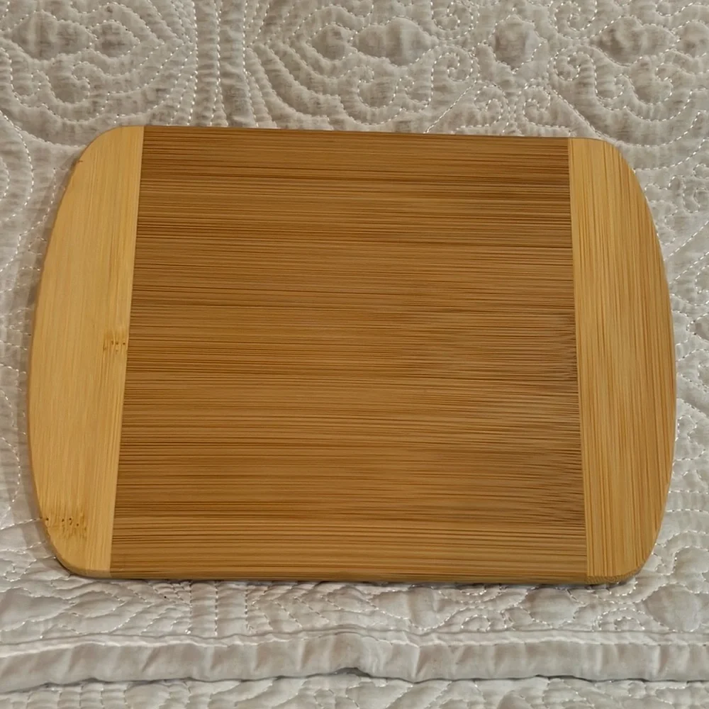 Disney Cutting Board - 2018 Food and Wine‎ Festival - Passholder